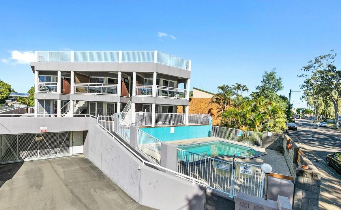 Villa Venezia Apt 3 - Spacious Hervey Bay Beachfront Apartment Zewnętrze zdjęcie